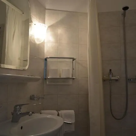 Selva Hotell 2*